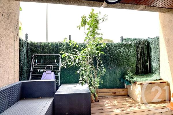 Appartement Studio à vendre  1 pièce - 20 m 2   ST RAPHAEL  - 83