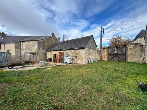 🧱 Maison en pierre à réhabiliter entièrement – fort potentiel