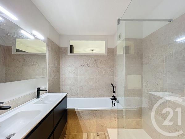 Appartement T3 à vendre  4 pièces - 84,65 m2 AUCH - 32