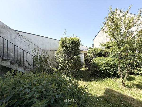 APPARTEMENT « TONKA » 86 M² À RÉINVENTER AVEC JARDIN PRIVATIF
