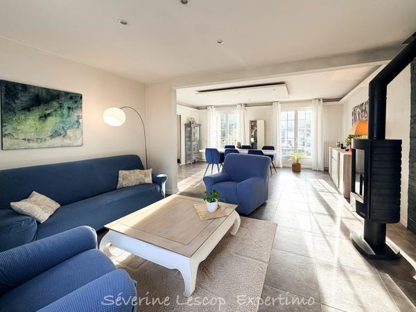 Plescop (56890) Maison familiale aux volumes généreux en centre-ville