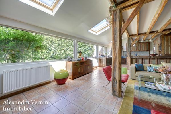 Charme de l’ancien et confort contemporain pour cette magnifique maison familiale