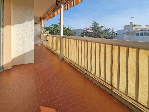 Appartement
         2 pièces
        - 62 m² Exclusivité 234 000 € *