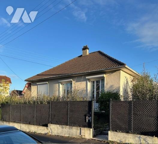 Maison à Vendre à Montmorency (95160) en Val-d'Oise (95), 72 m2 divisés en 3 pièces dont 2 chambres
