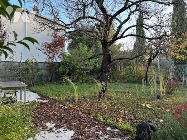 Maison à Vendre à Montmorency (95160) en Val-d'Oise (95), 72 m2 divisés en 3 pièces dont 2 chambres