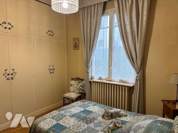 Maison à Vendre à Montmorency (95160) en Val-d'Oise (95), 72 m2 divisés en 3 pièces dont 2 chambres