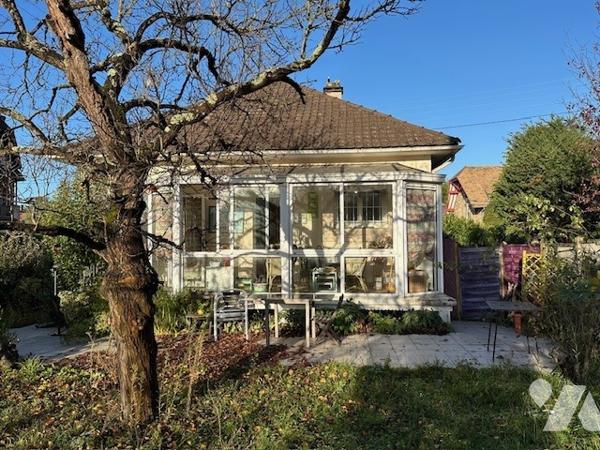 Maison à Vendre à Montmorency (95160) en Val-d'Oise (95), 72 m2 divisés en 3 pièces dont 2 chambres
