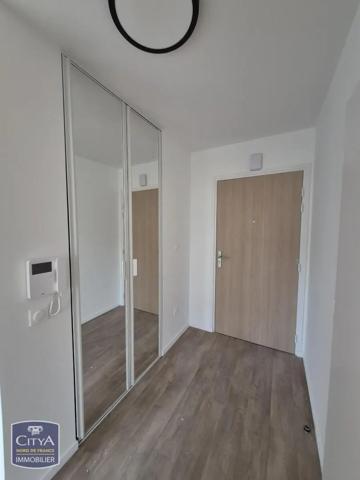 Appartement à louer 2 pièces 42.6m² Liévin (62800)