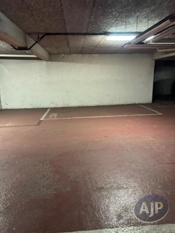 Parking à louer Paris 7eme : 191€ - AJP Immobilière Passy Paris 16