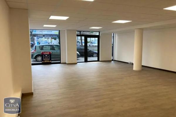 Local commercial à louer 55.26m² Vitrolles (13127)