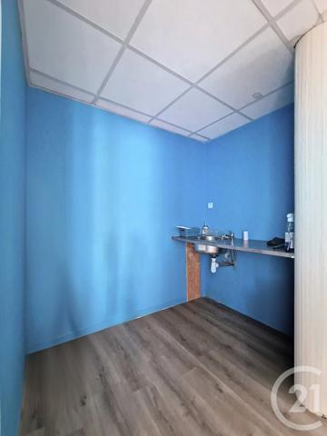 Appartement Local à vendre  4 pièces - 96,81 m2 CLERMONT FERRAND - 63