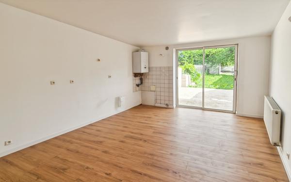 Maison à vendre    4 pièces •  Pont-Saint-Esprit