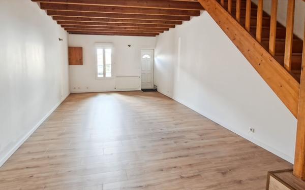 Maison à vendre    4 pièces •  Pont-Saint-Esprit