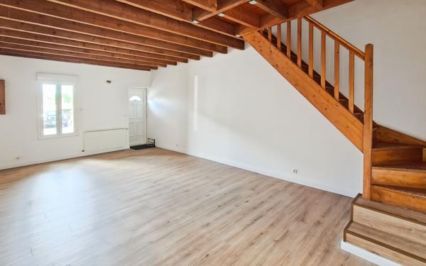 Maison à vendre    4 pièces •  Pont-Saint-Esprit