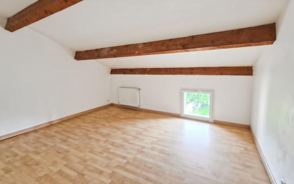 Maison à vendre    4 pièces •  Pont-Saint-Esprit