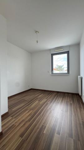 Nancy (54000) APPARTEMENT T5 D'EXCEPTION AVEC GRANDES TERRASSES ET PARKING PRIVATIF AVEC CHAUFFAGE INCLUS