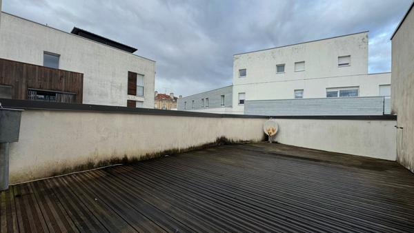 Nancy (54000) APPARTEMENT T5 D'EXCEPTION AVEC GRANDES TERRASSES ET PARKING PRIVATIF AVEC CHAUFFAGE INCLUS