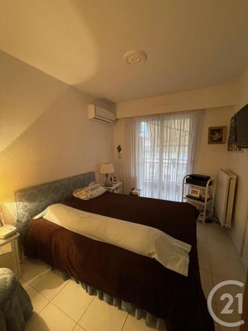 Appartement F2 à vendre  2 pièces - 44 m2 VALLAURIS - 06