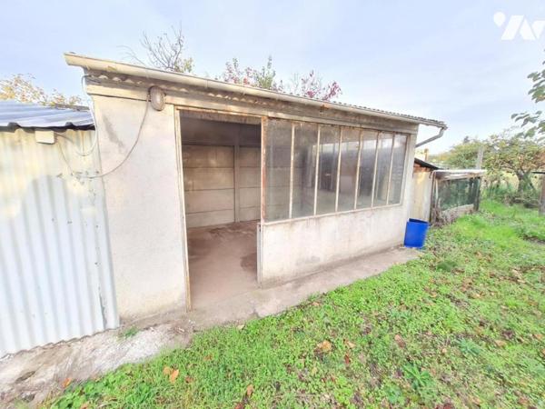 MAISON DE VILLE - A VENDRE - MONTOIRE/ LOIR