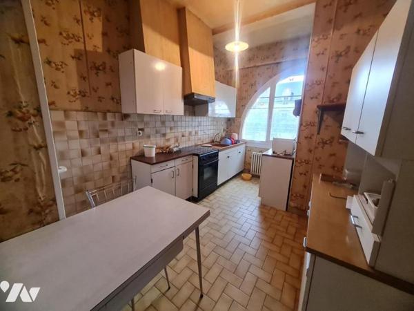 MAISON - A VENDRE- MONTOIRE/ LOIR ( 41800)