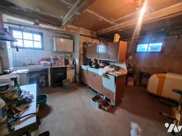 MAISON - A VENDRE- MONTOIRE/ LOIR ( 41800)