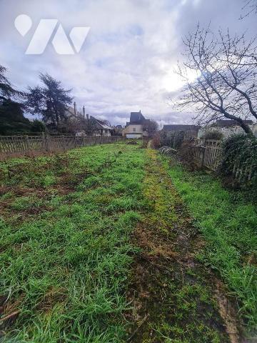MAISON - A VENDRE- MONTOIRE/ LOIR ( 41800)