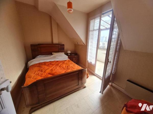 MAISON - A VENDRE- MONTOIRE/ LOIR ( 41800)