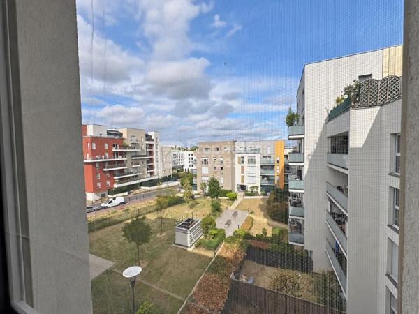 94000 CRÉTEIL UNIVERSITE - APPARTEMENT RECENT T4 - 75 M² + BALCON, et 2 PARKINGS