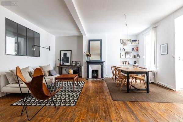 Appartement à vendre à Bordeaux en Gironde (33000), ref : 11553/2025-10