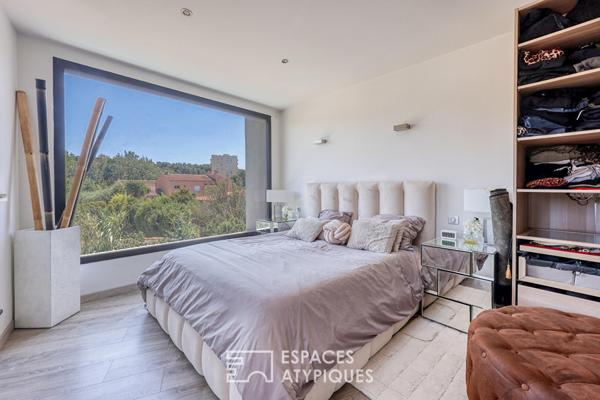 Villa contemporaine avec piscine