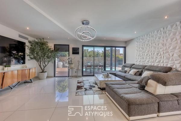 Villa contemporaine avec piscine