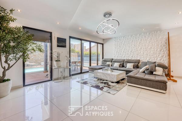 Villa contemporaine avec piscine