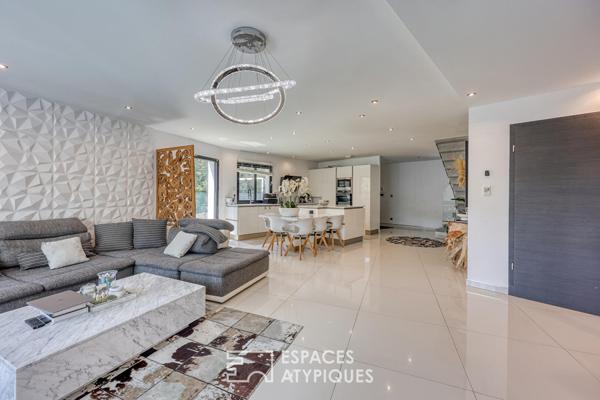 Villa contemporaine avec piscine