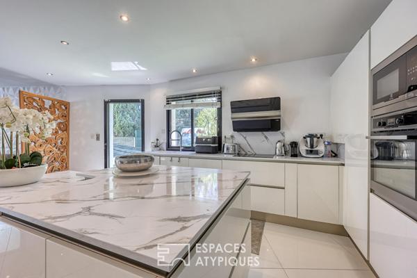 Villa contemporaine avec piscine
