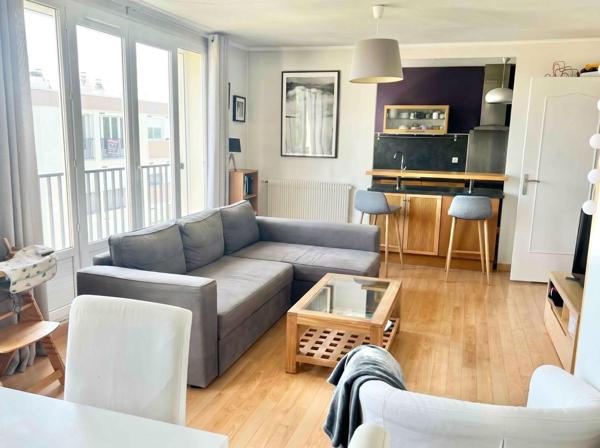 Magnifique appartement 3 Pièces rénové à Rambouillet