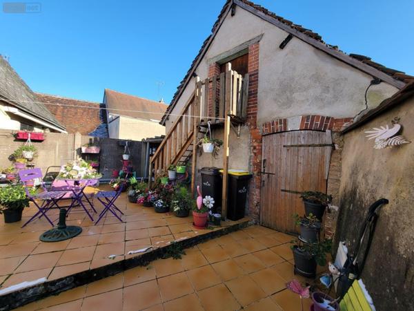 Maison à vendre à Châteaudun dans l'Eure-et-Loir (28200), ref : RCS/799