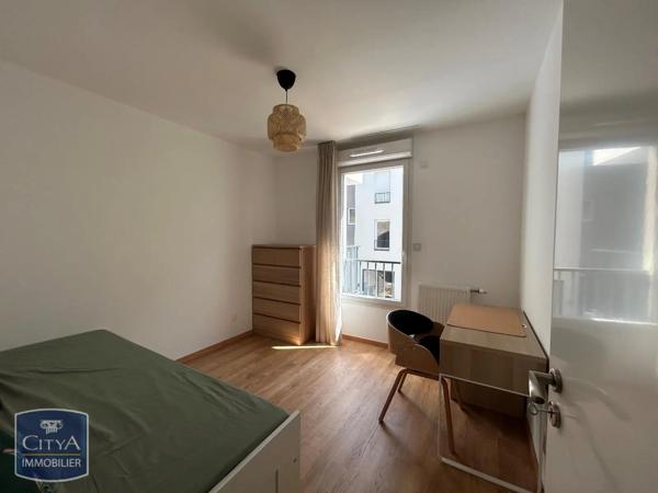 Appartement à louer 3 pièces 68.95m² Annecy (74370)