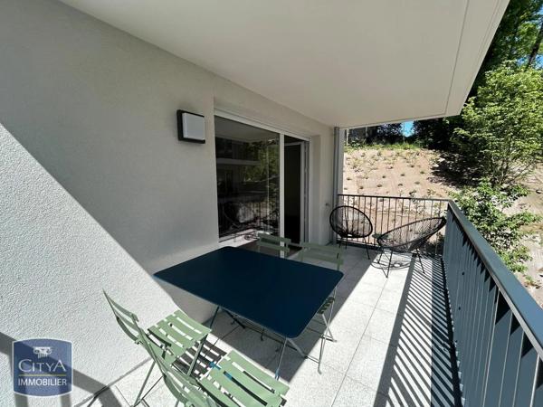 Appartement à louer 3 pièces 68.95m² Annecy (74370)