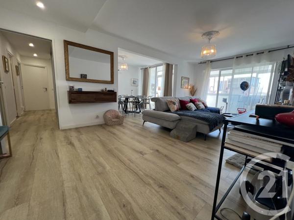 Appartement T4 à vendre  4 pièces - 104 m 2   BASTIA  - 202