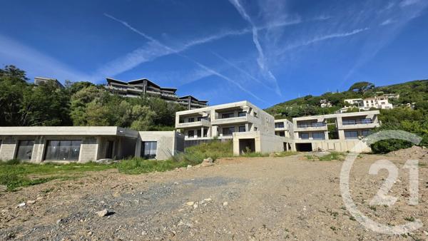 Appartement T4 à vendre  4 pièces - 104 m 2   BASTIA  - 202