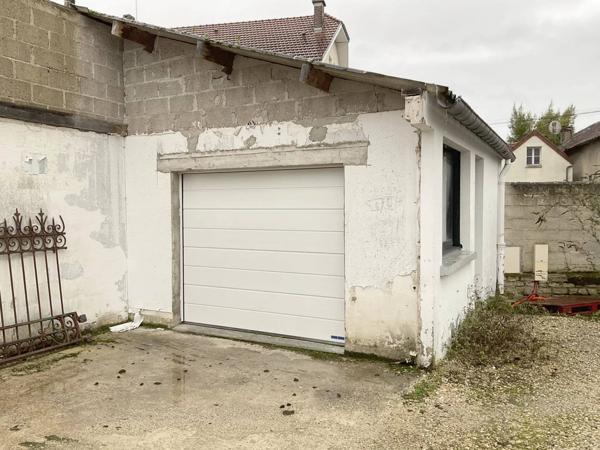 LOFT de 237m2 Brut, Garage, Patio à Réaliser