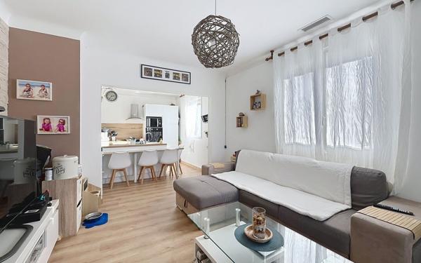 Maison à vendre    6 pièces •  Prigonrieux