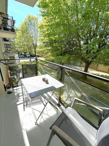APPARTEMENT MEUBLE  / 2 CHAMBRES