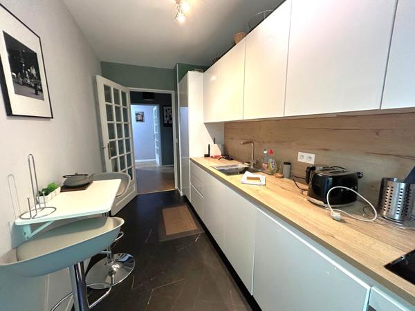 APPARTEMENT MEUBLE  / 2 CHAMBRES