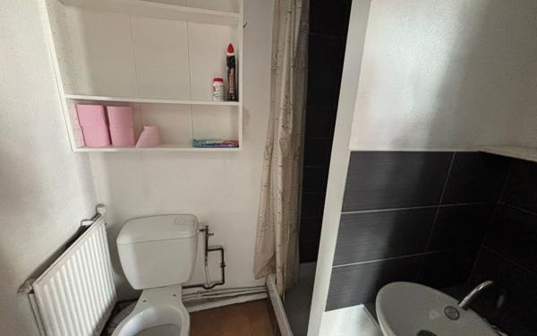 Appartement à vendre    1 pièce • 26 m2 Paris 14