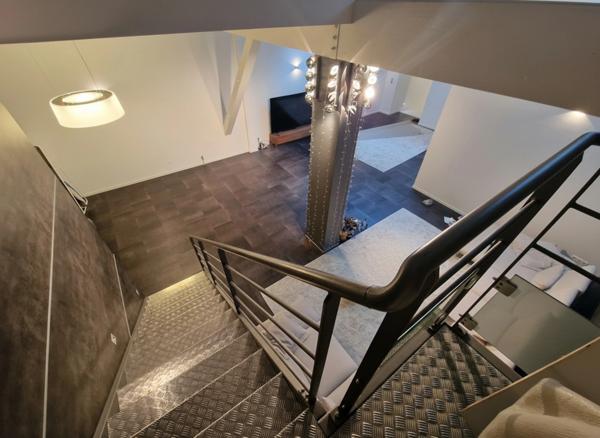 IMMEUBLE à vendre VITTEL (88) LOCAL et 2 APPARTEMENTS SPACIEUX