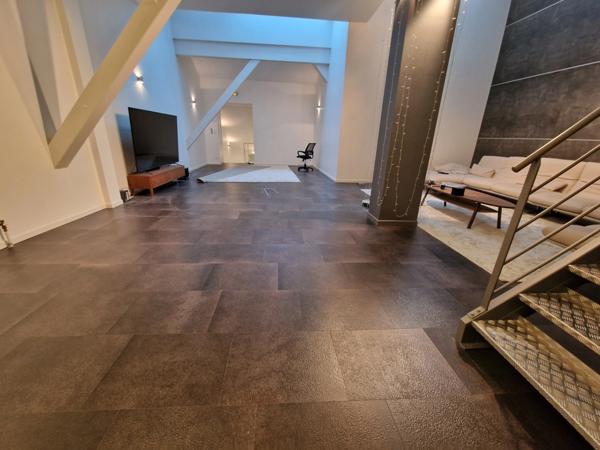 IMMEUBLE à vendre VITTEL (88) LOCAL et 2 APPARTEMENTS SPACIEUX