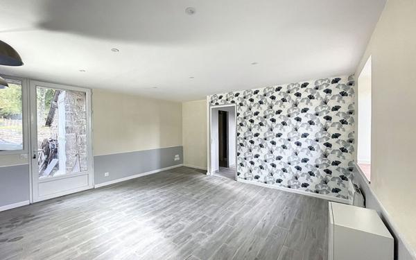 Appartement à louer    1 pièce • 44,21 m2 Limerzel