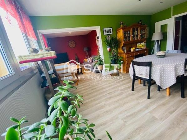 Appartement 1er étage.