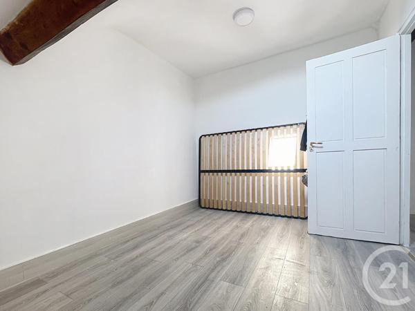 Appartement F1 à vendre  1 pièce - 19 m2 MONTEREAU FAULT YONNE - 77